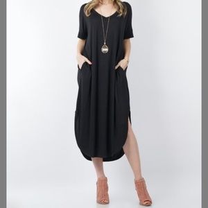 Black short sleeve v-neck curved hem midi dress